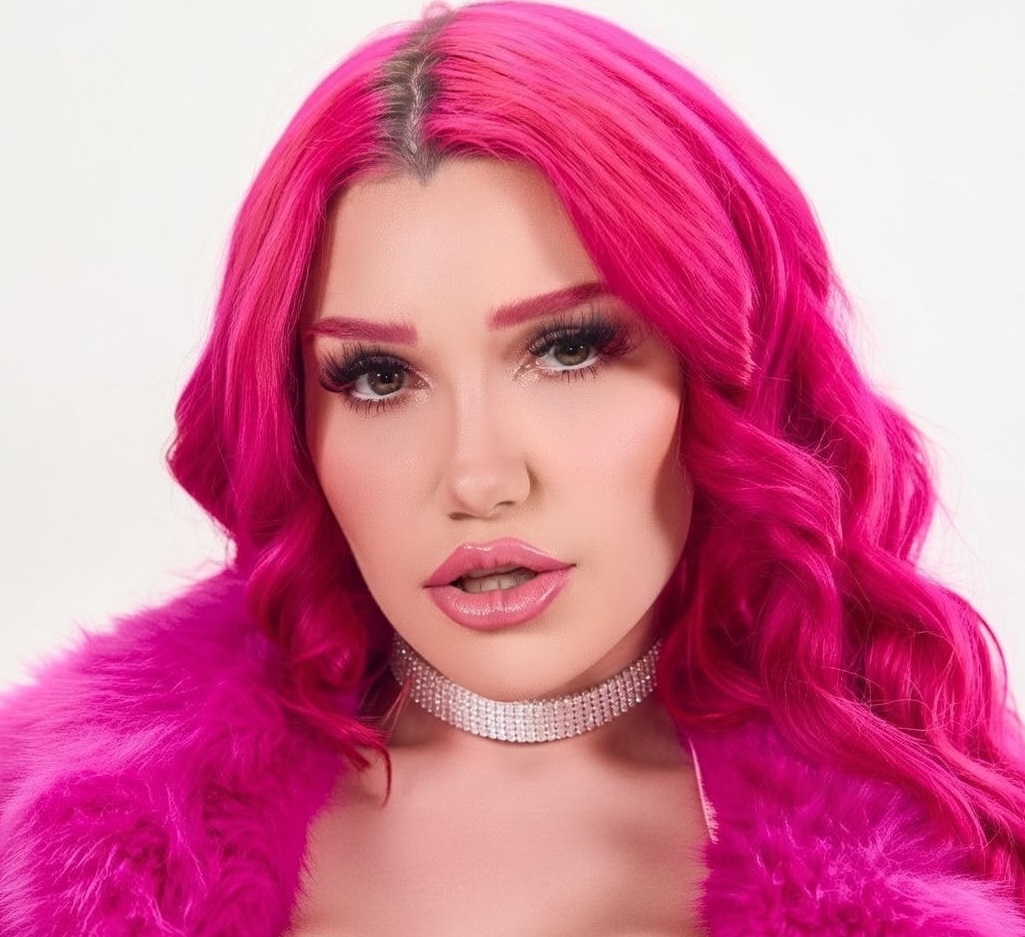 Lily Lou Biography, Age, Life, Height, Career & Net Worth 2026