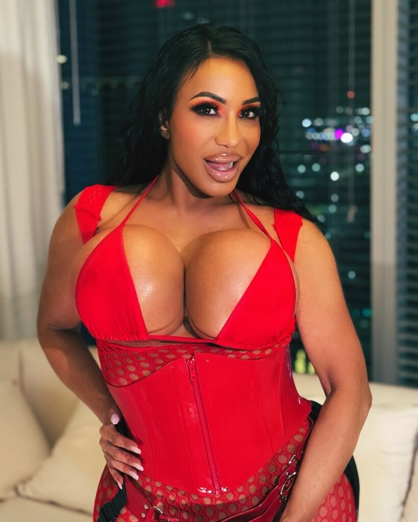 Ava Devine Biography, Age, Life, Height, Career & Net Worth 2026